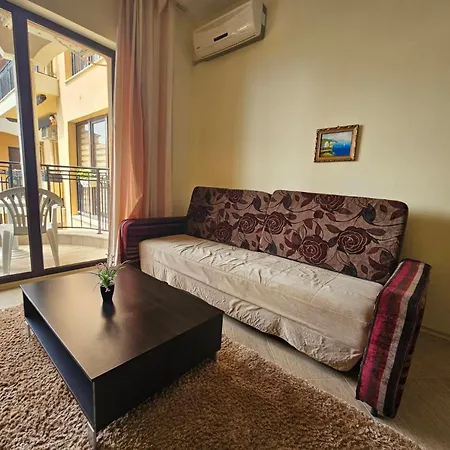 Апартамент Europroperties Bendita Mare