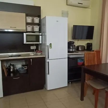 Апартамент Europroperties Bendita Mare