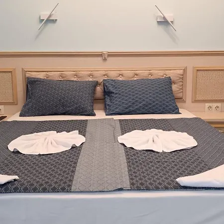 Europroperties Bendita Mare * גולדן סנדס